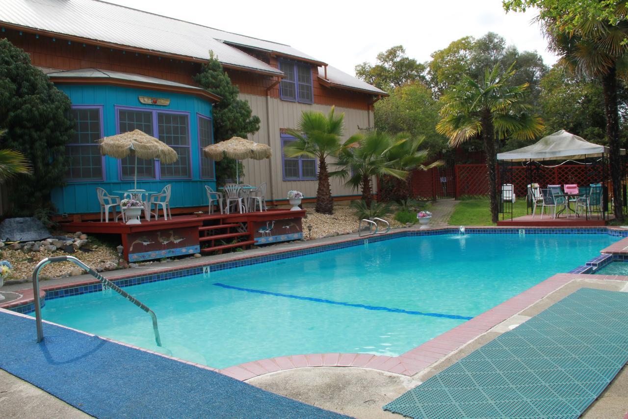 Grand Lodge Geyserville Esterno foto